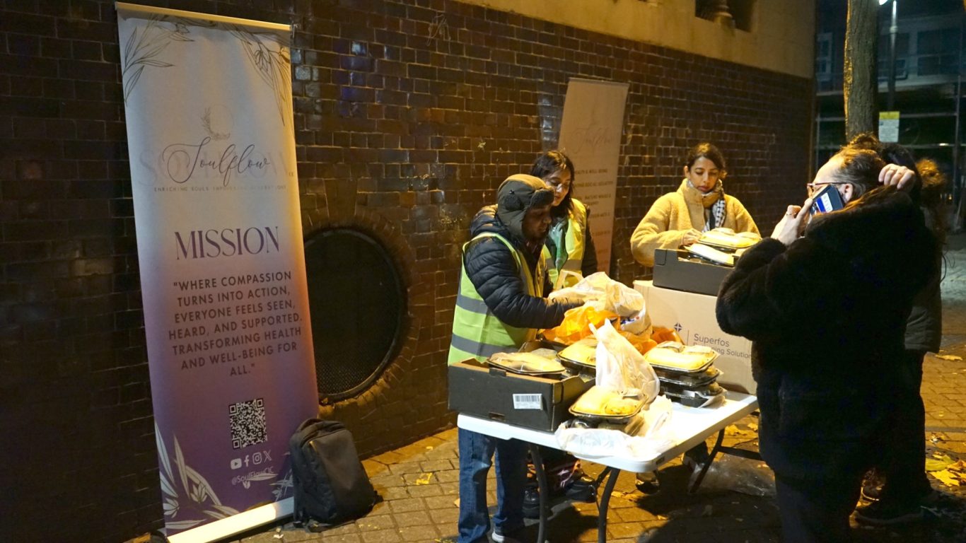 🌟 SOULFLOW CIC's Christmas Eve Food Run 2023 🍲 🌟 SOULFLOW CIC's Heartwarming Recap: Christmas Eve Food Run 2023 🍲