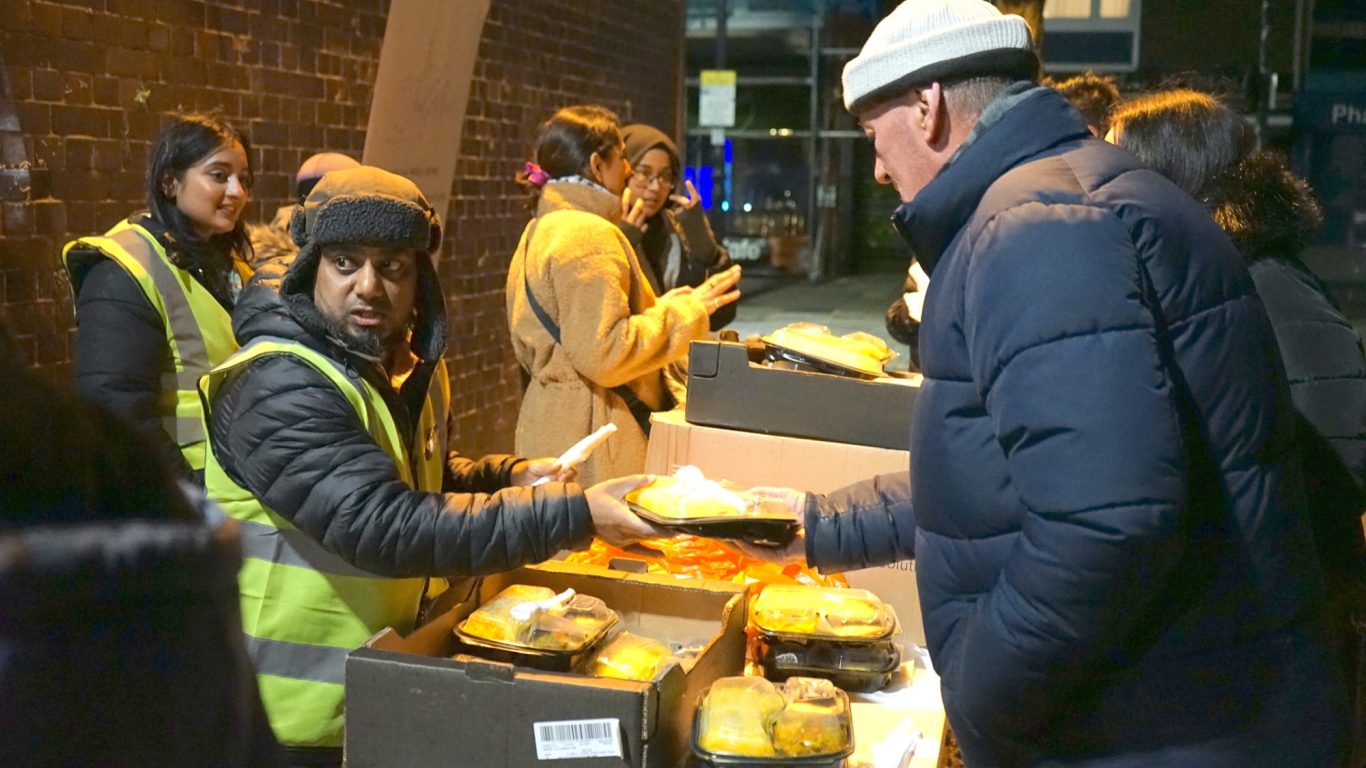 🌟 SOULFLOW CIC's Christmas Eve Food Run 2023 🍲 🌟 SOULFLOW CIC's Heartwarming Recap: Christmas Eve Food Run 2023 🍲
